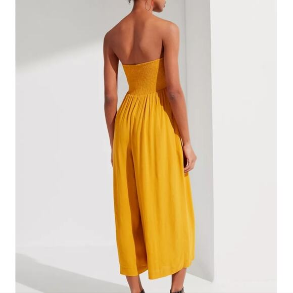 UO Candy Tie-Front Strapless Jumpsuit Cropped Wide Leg Mustard S 70s - Picture 5 of 14